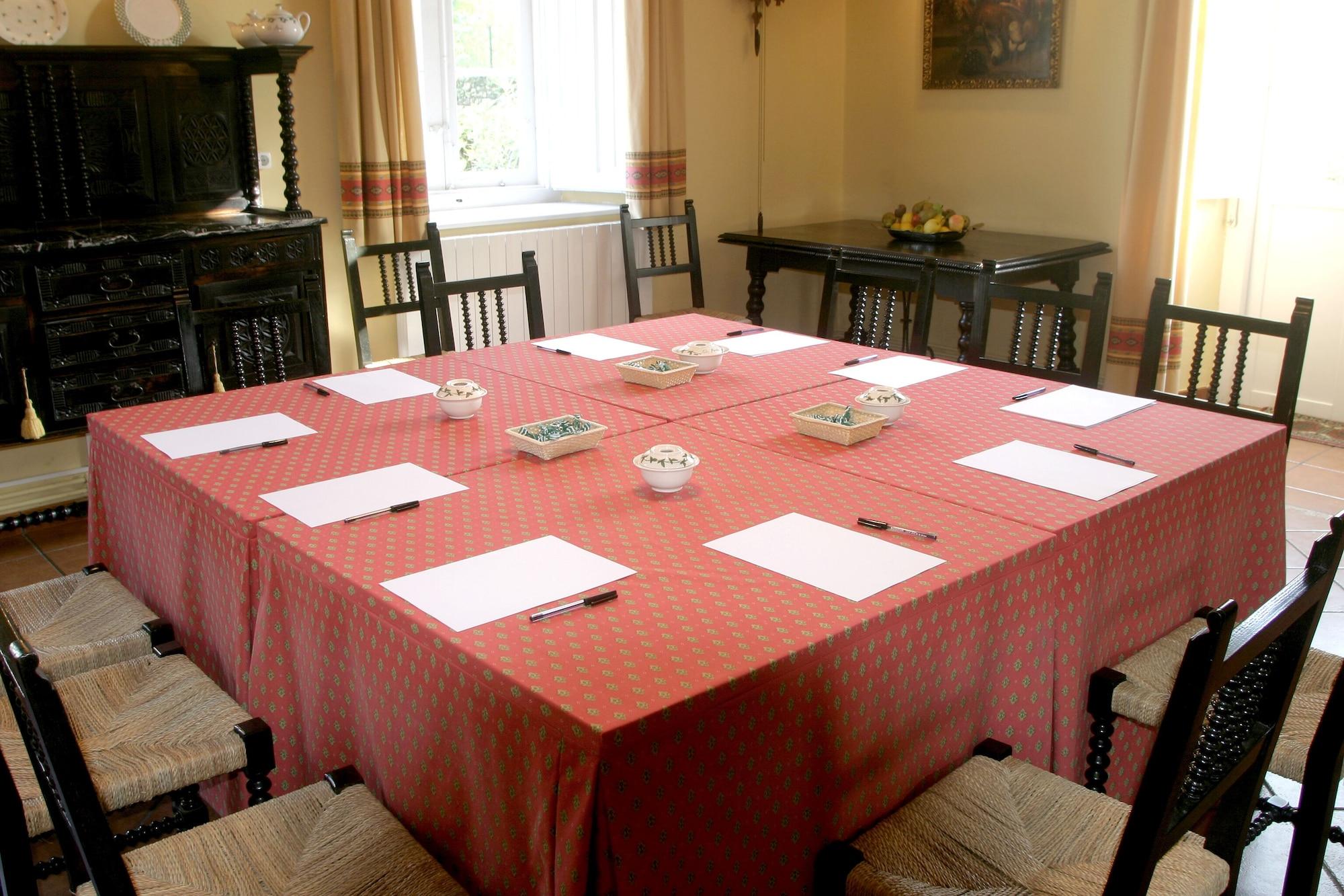 Sala de Reuniones Hotel Casona El Arral