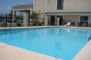 Alojamiento - Baymont by Wyndham Augusta Riverwatch