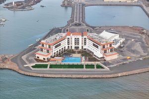 Alojamiento - Djibouti Ayla Grand Hotel & Mall