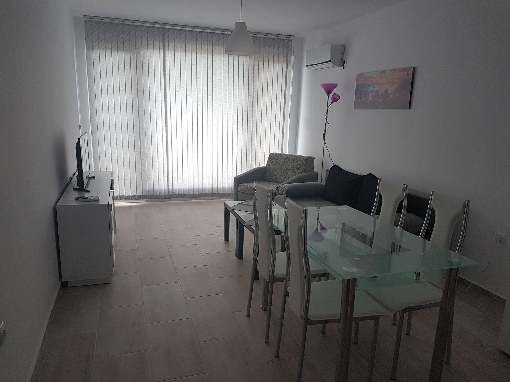 Comodidades del Alojamiento Apart Hotel Iglika
