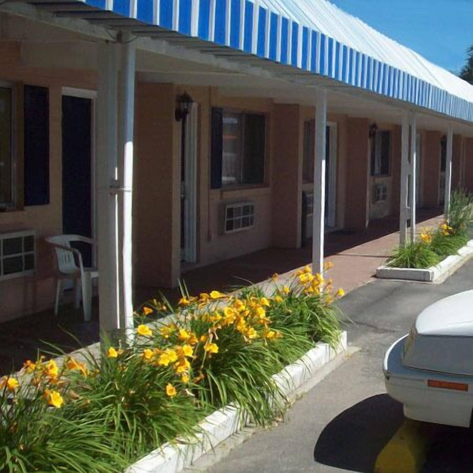 Varios Provo Travelers Inn