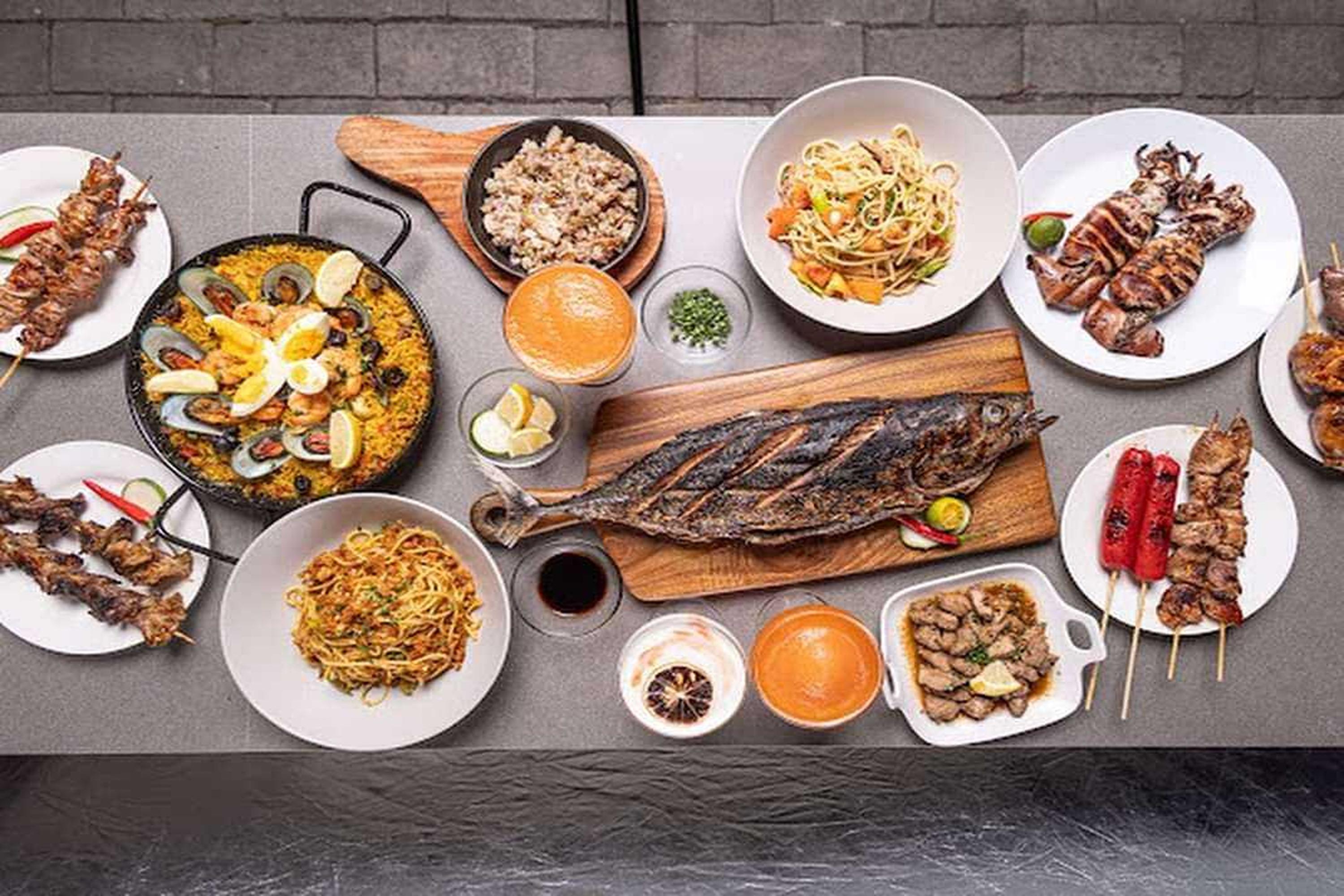 Restaurant Mosaic Liwliwa Hotel Near Beach By Zuzu