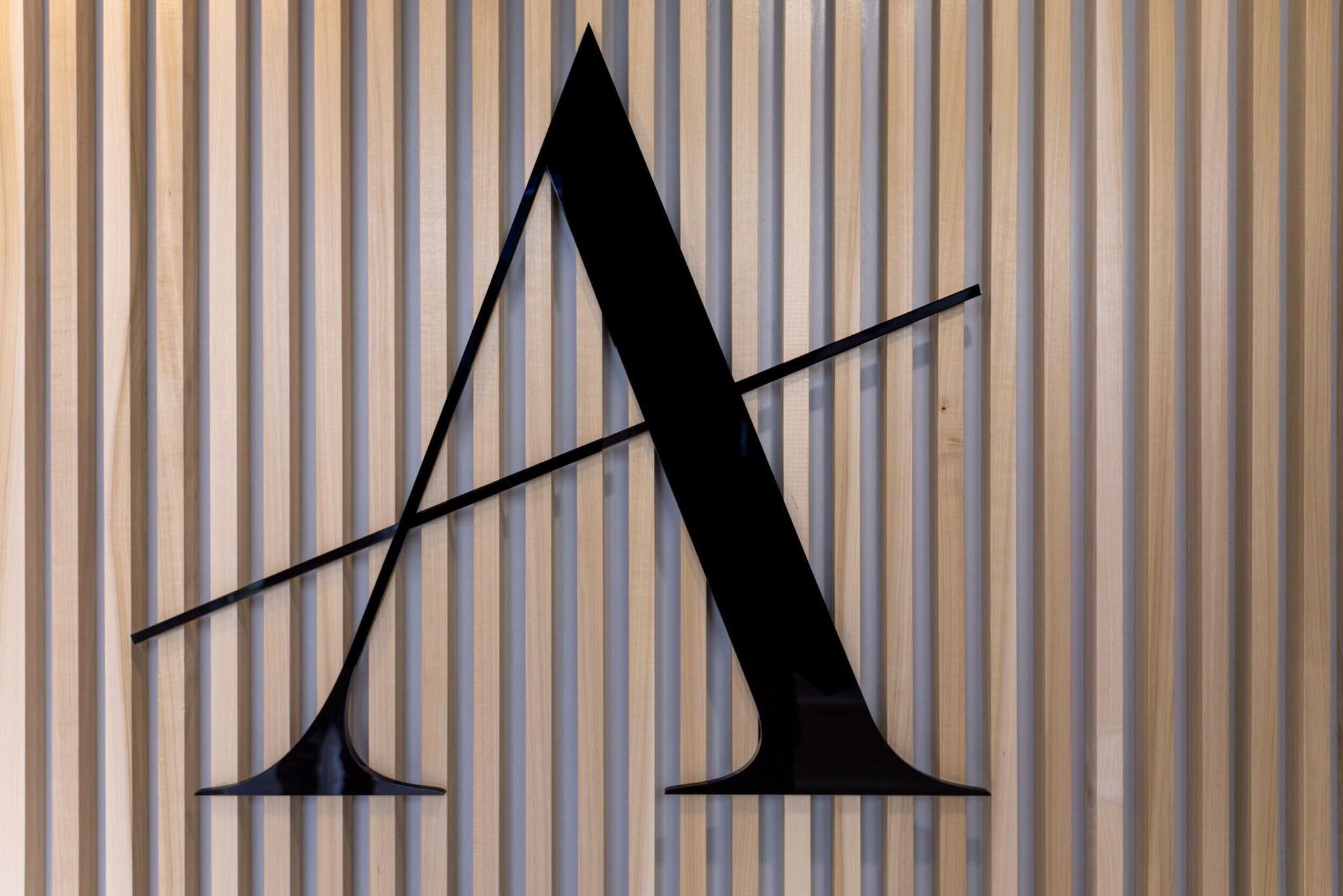 Bar/Salón Arcade Hotel