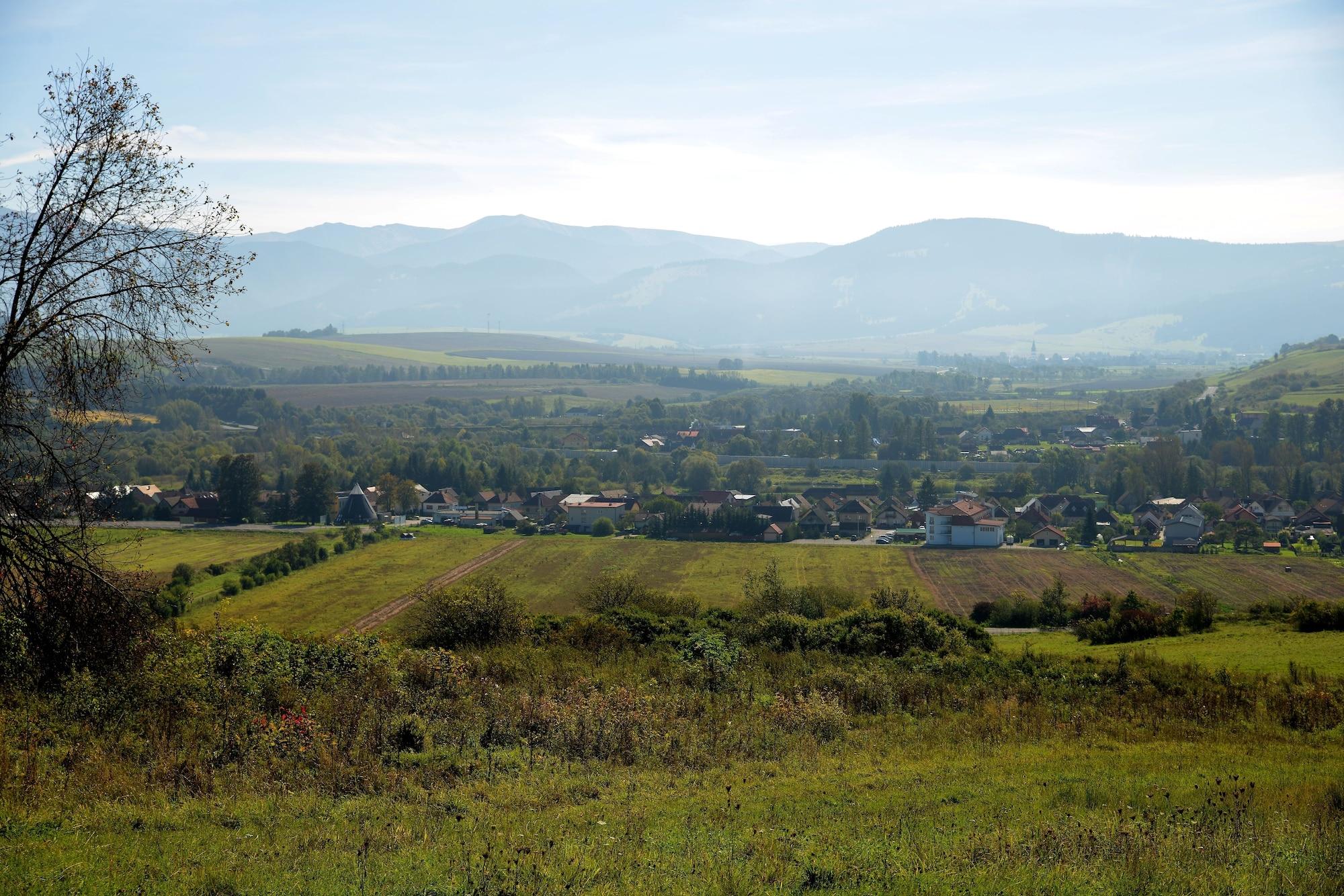 Vista Exterior Penzión Agrothermal Bešeňová