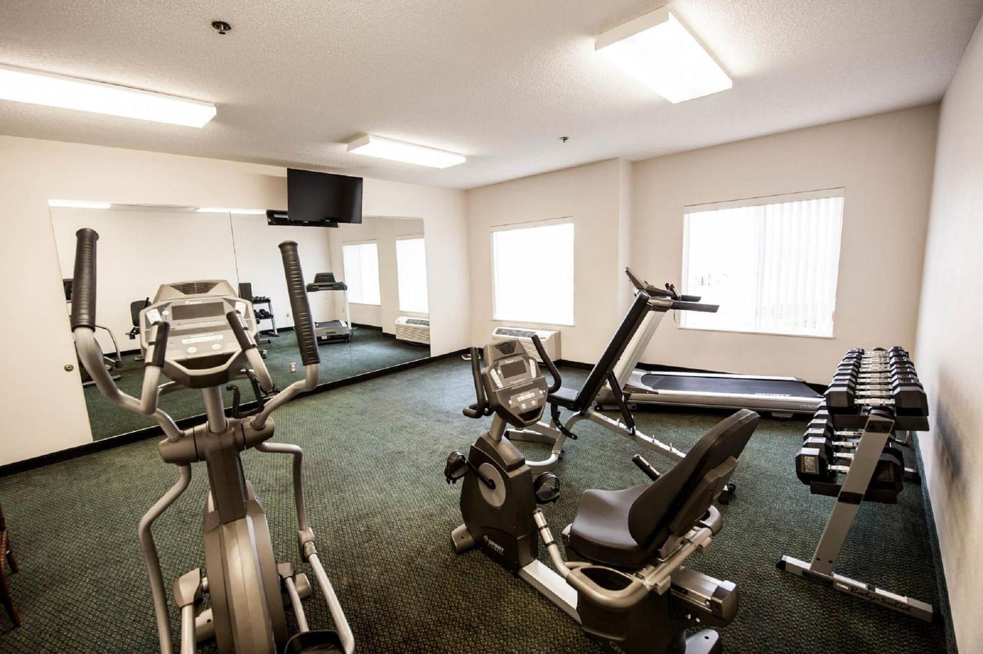 Gimnasio Greystone Inn and Suites
