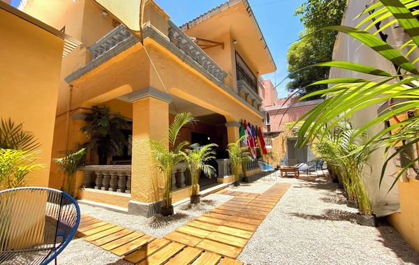 RMS Hostal - Roma - Hoteles en Ciudad de México, CDMX