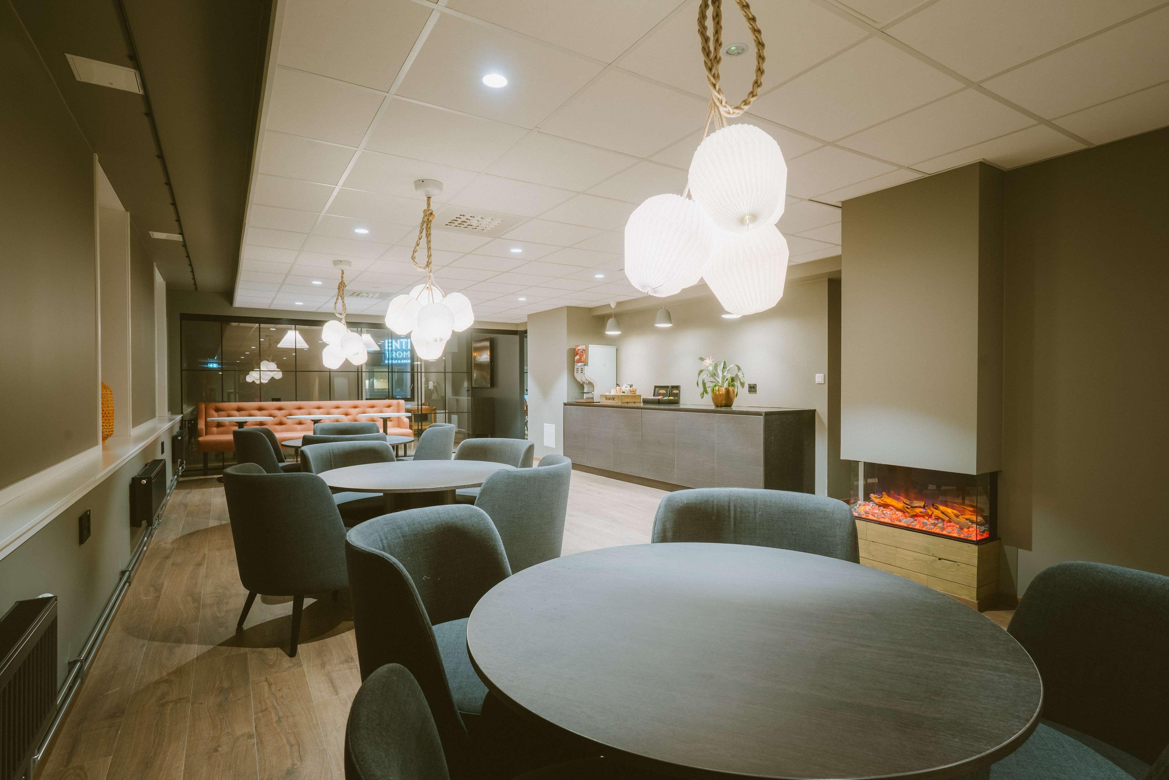 Bar/Salón Quality Hotel Grand Tromso