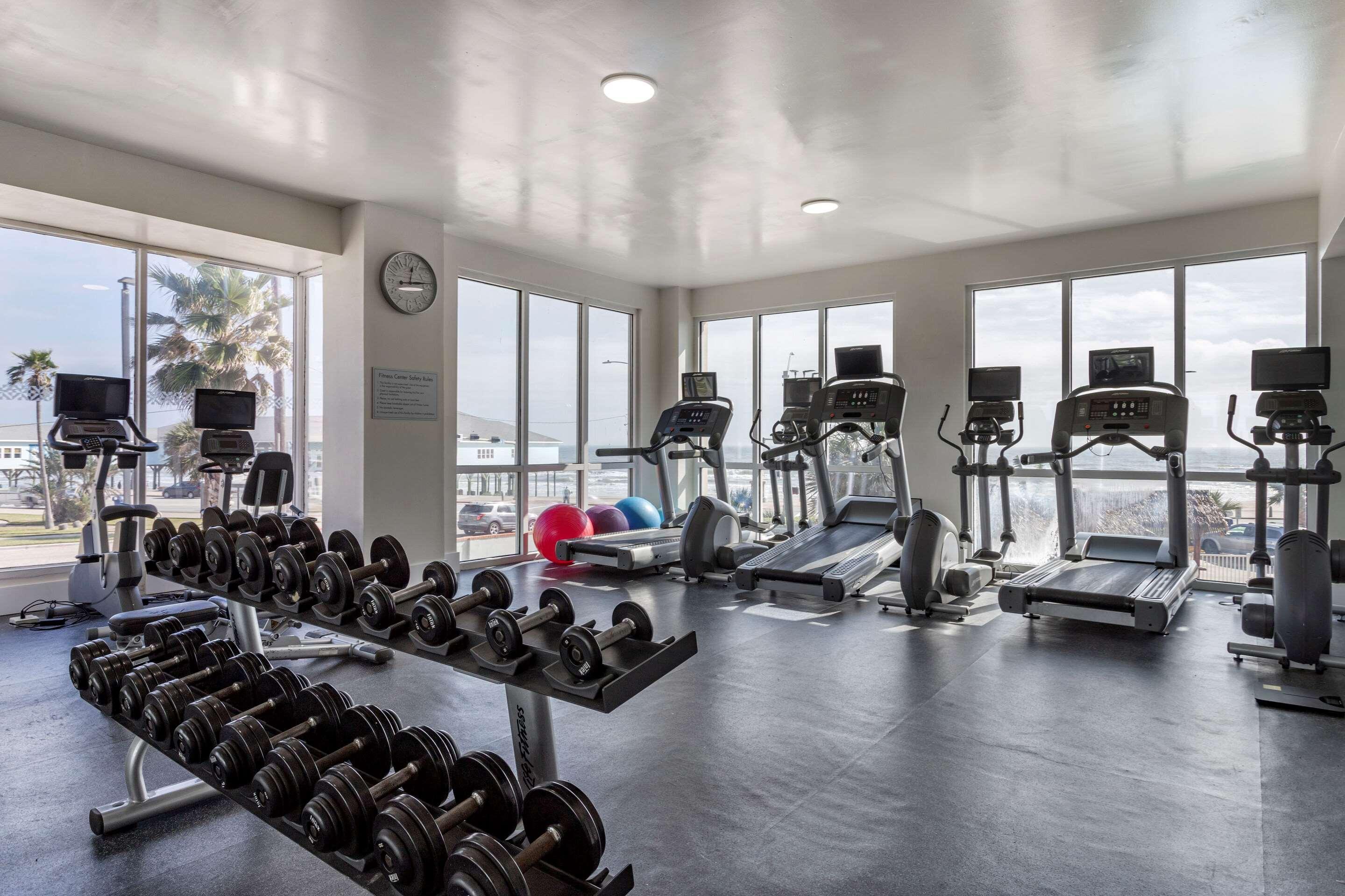Instalaciones Recreativas Clarion Pointe Galveston Seawall