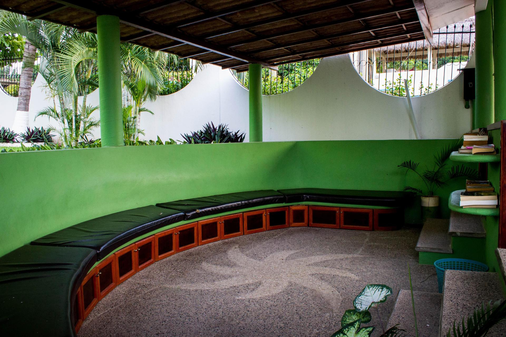 Vista Lobby Suites & Hotel Punta Esmeralda