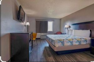 Alojamiento - Cozy 1 King bedroom hotel in beautiful Stuart