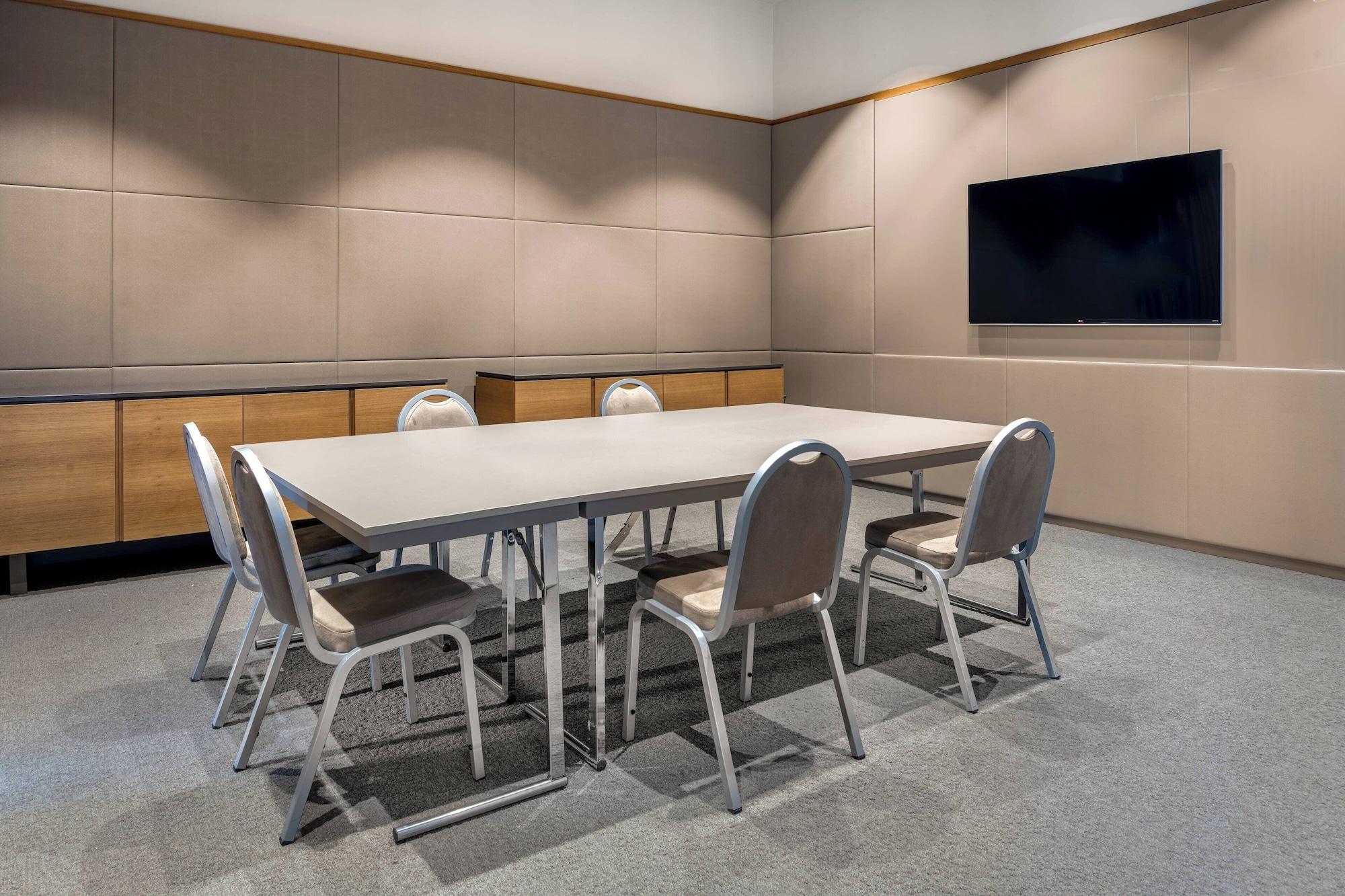 Sala de Reuniones AC Hotel Diagonal L'Illa by Marriott