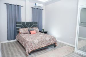 Pacote - The Royal Haven- Stylish, modern 3-bedroom luxury villa, 4min to mall, Stadium