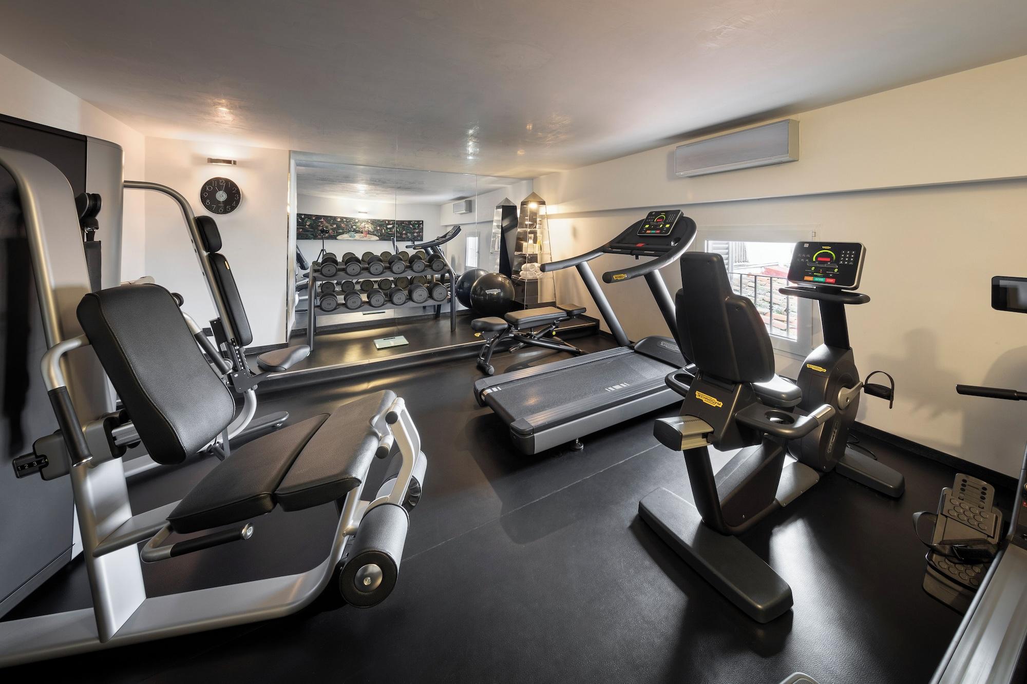 Gimnasio LHP Hotel River & SPA