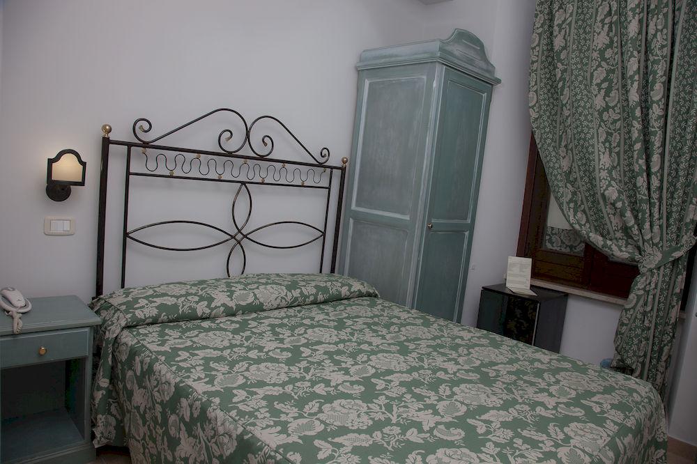 Set de Habitación Hotel Il Tiglio