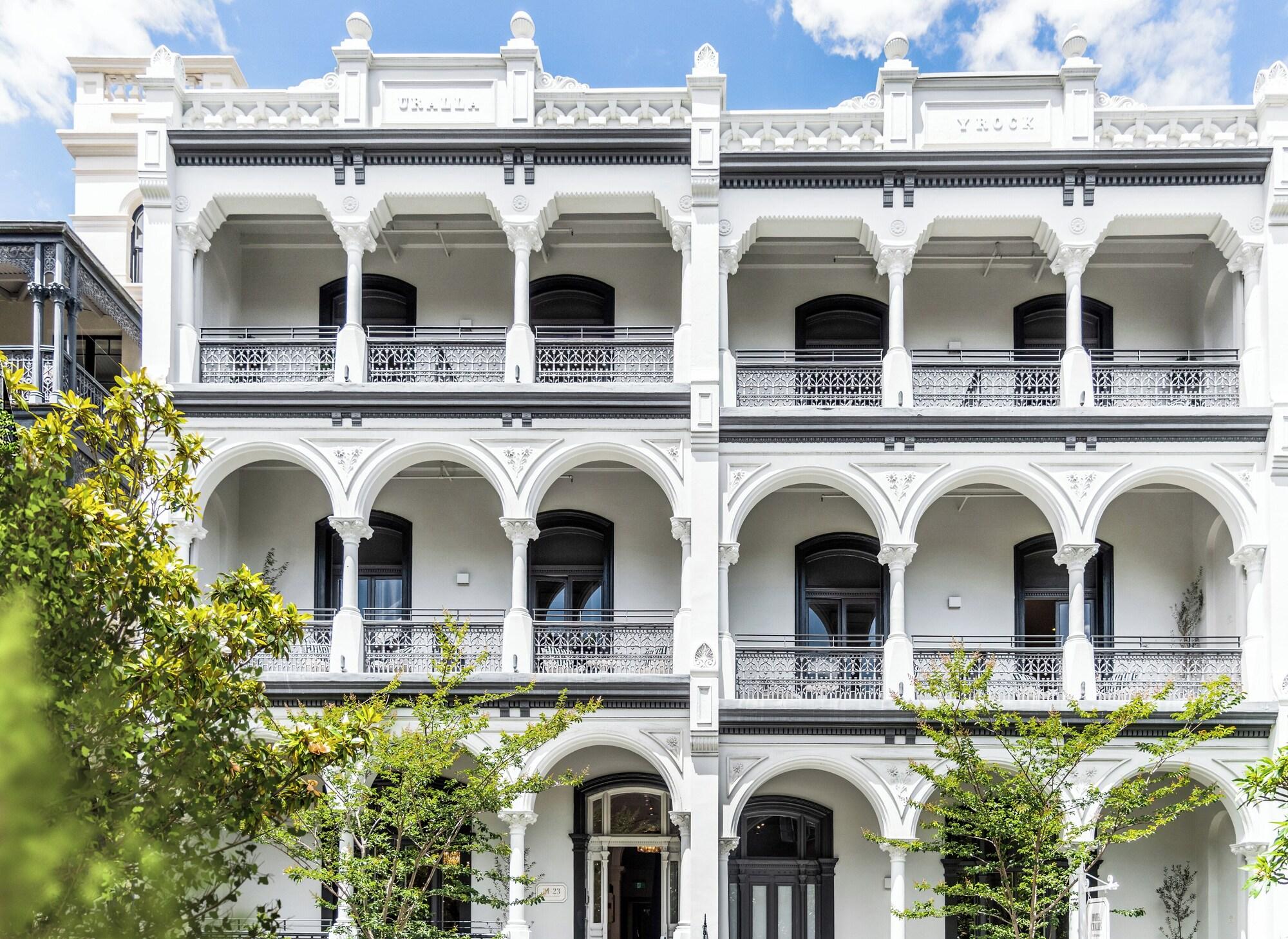 Varios Hotel Challis Potts Point