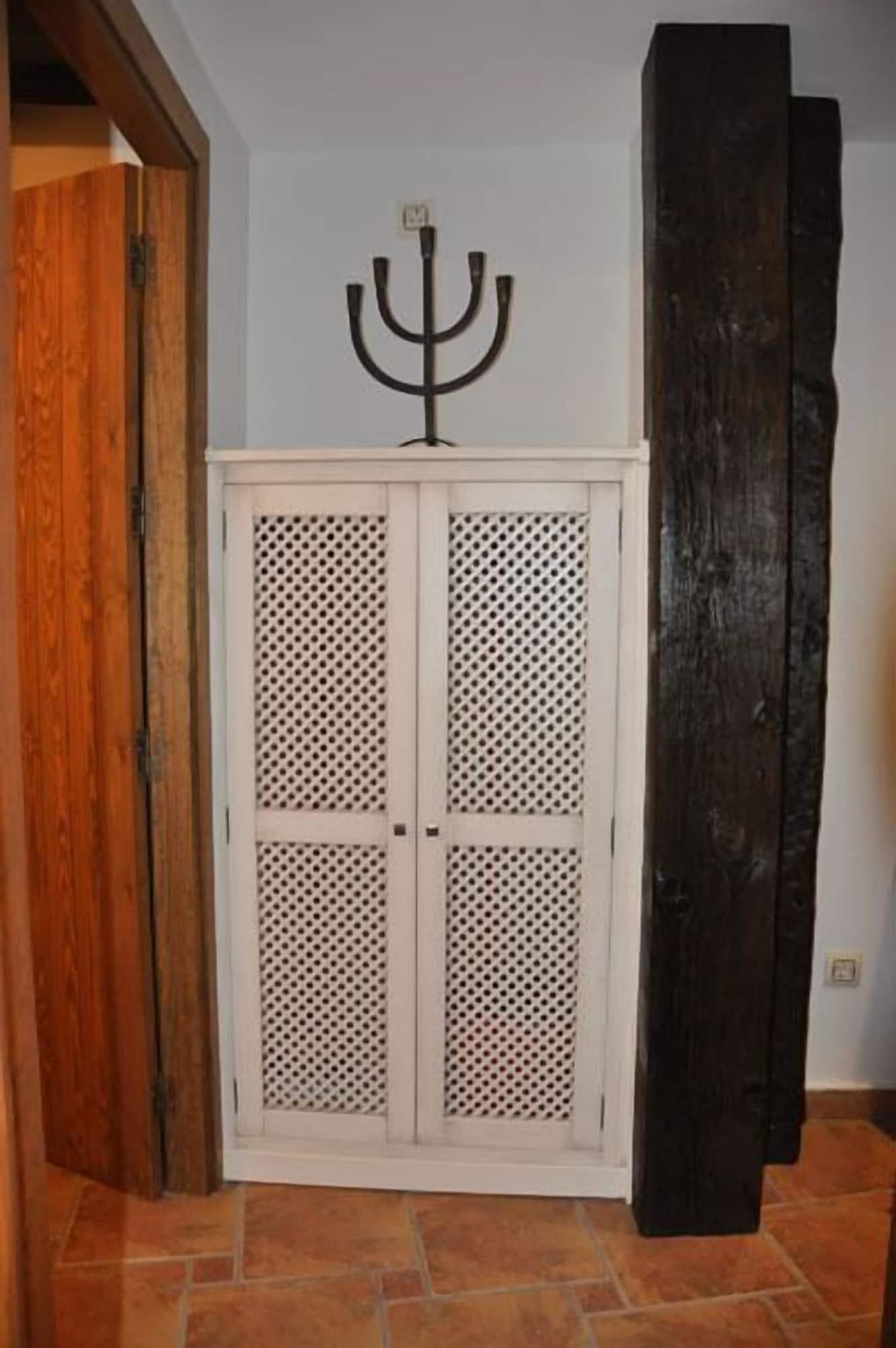 Set de Habitación Apartamentos Turísticos Doña María la Brava