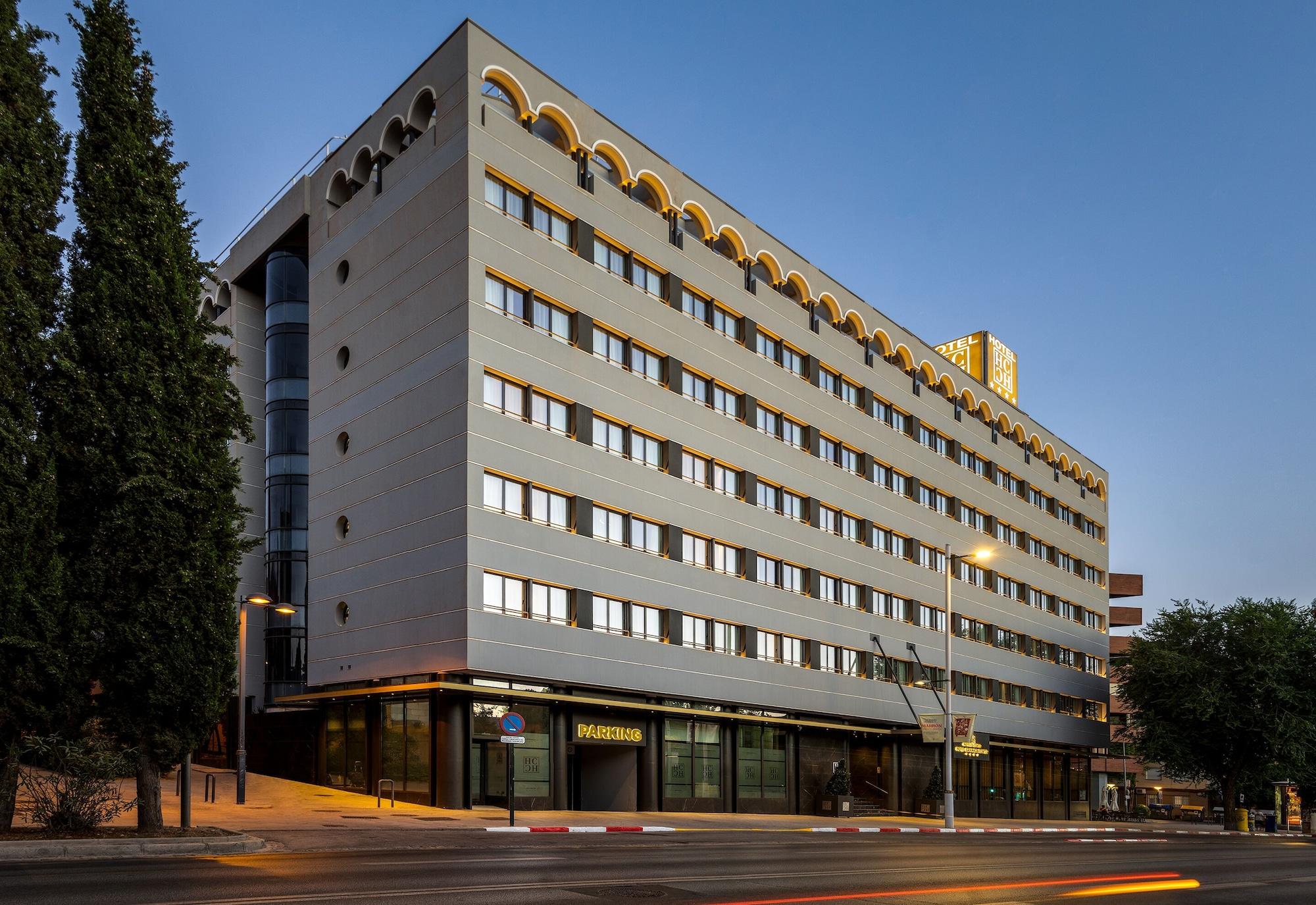 Vista Exterior Hotel Granada Center