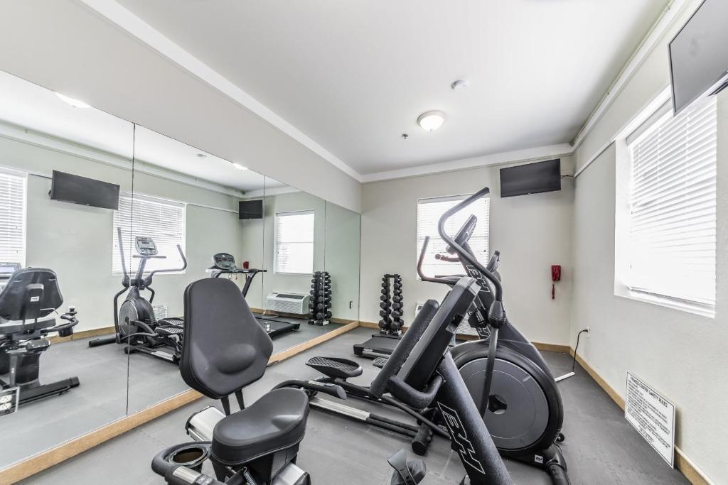 Instalaciones Recreativas Spark by Hilton Lafayette South
