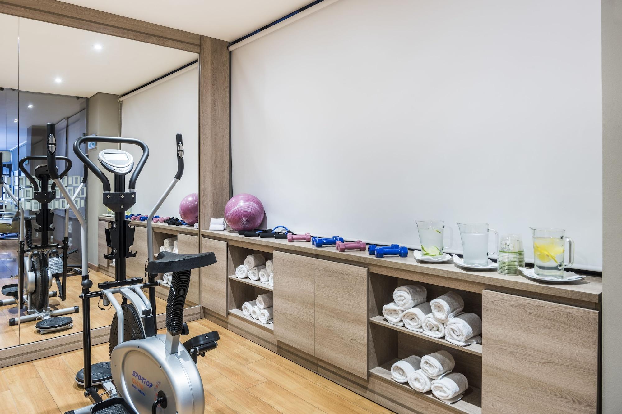 Gimnasio Hotel Rosales Plaza