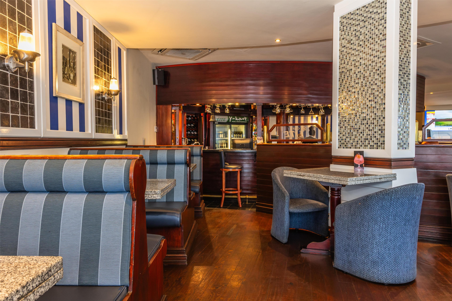 Bar/Salón Premier Hotel Regent