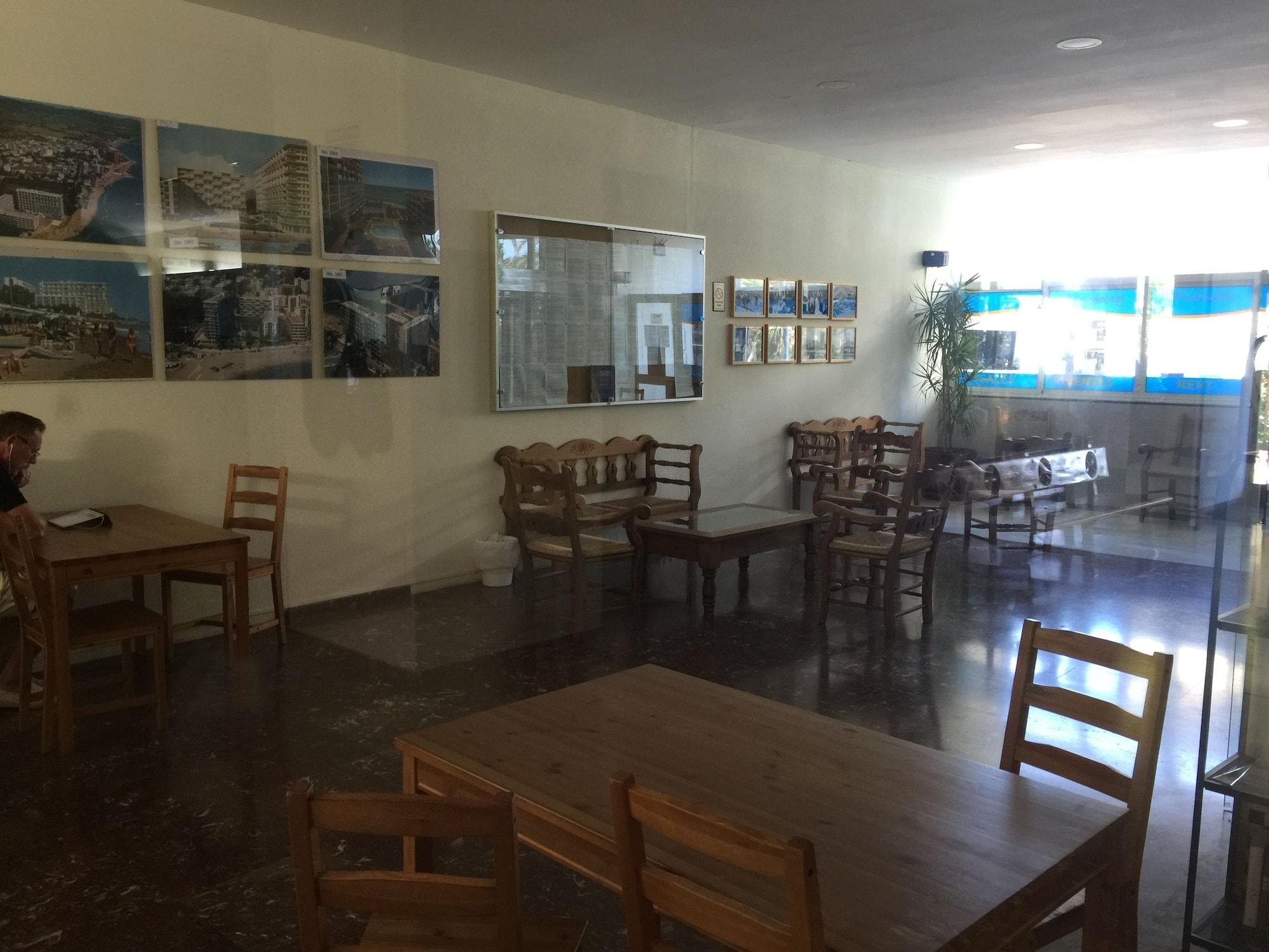 Vista Lobby Skol Apartments Marbella