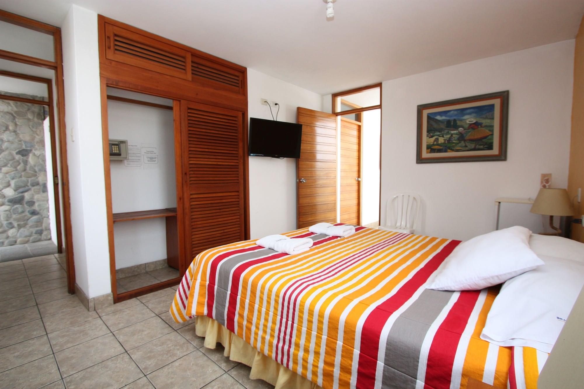 Habitación TURISMO BRACAMONTE SAC