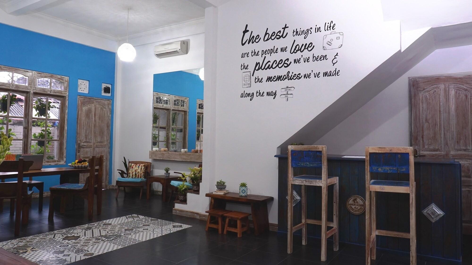 Vista Lobby Sanur House