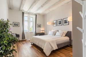 Alquiler Vacacional - Riva apartment with sea views in the historic center of Split