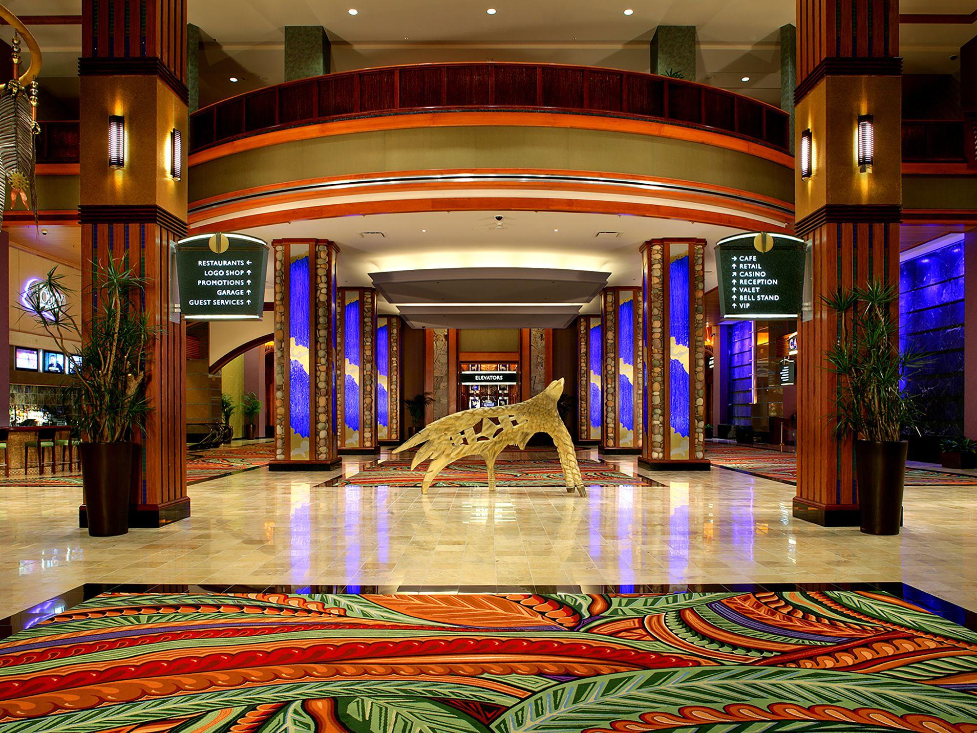 Lobby view Seneca Niagara Resort & Casino