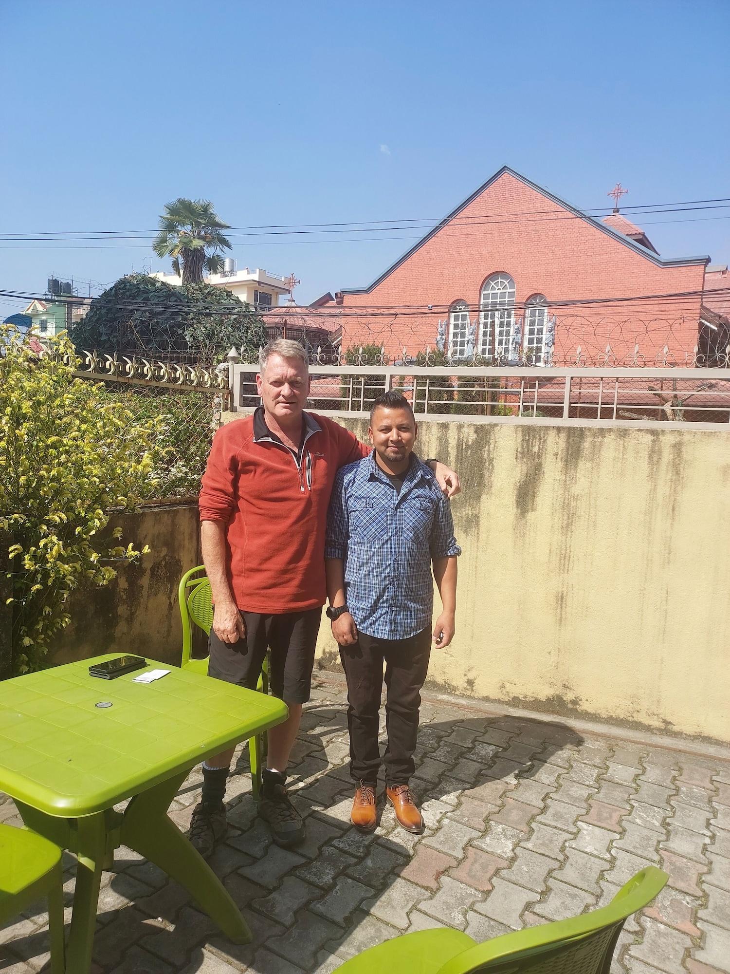 Vista Exterior Nepal Christian Guest House