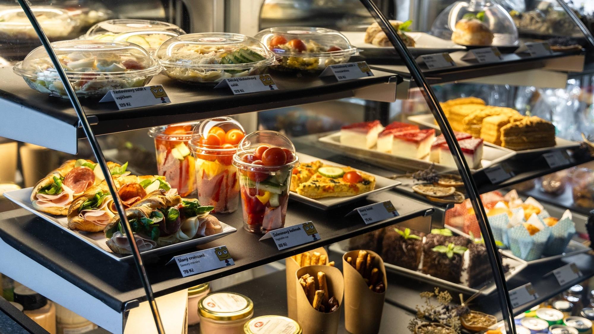 Bar/Salón Museum of Bricks