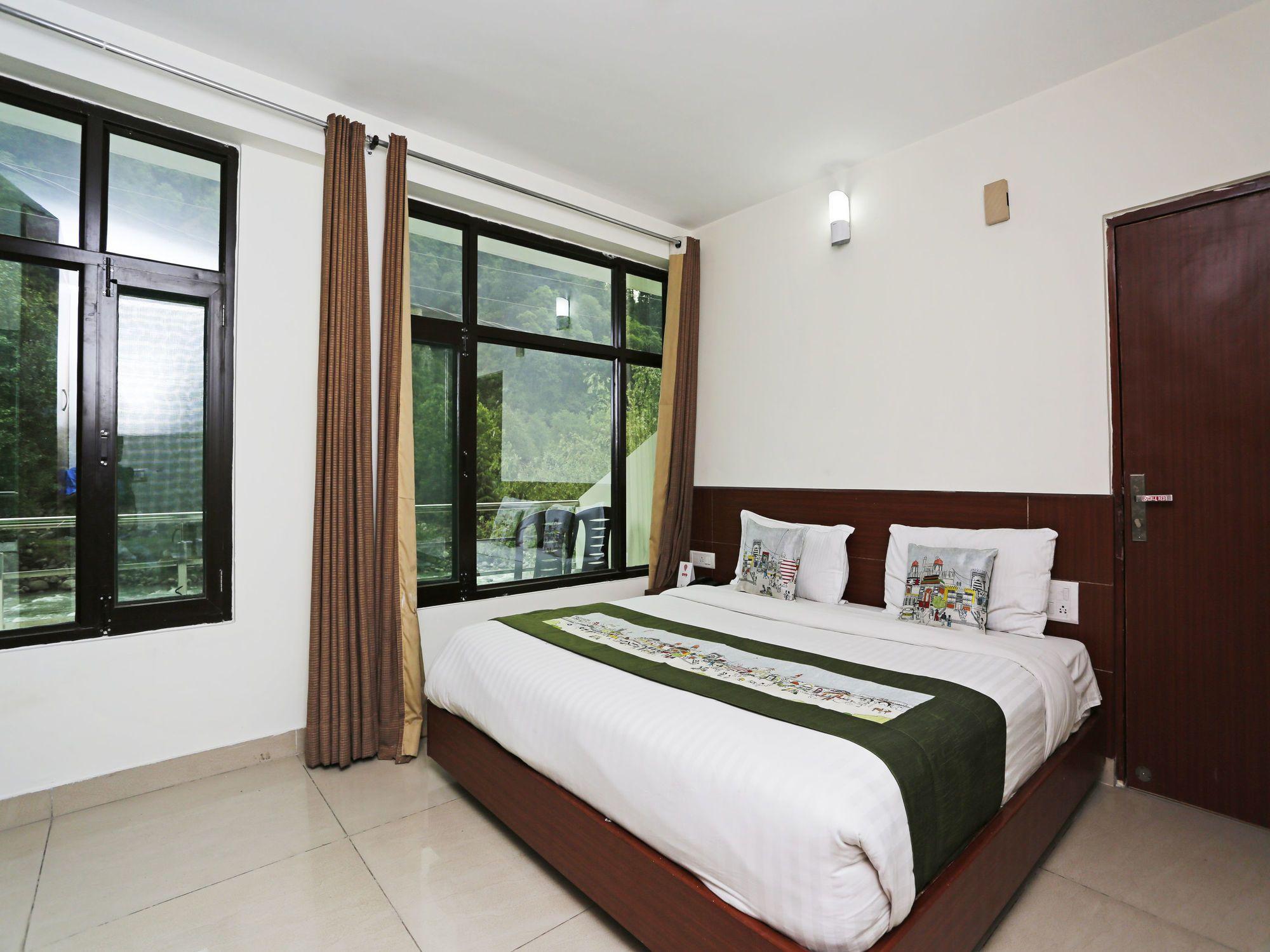 Habitación OYO 8767 Hotel Landmark