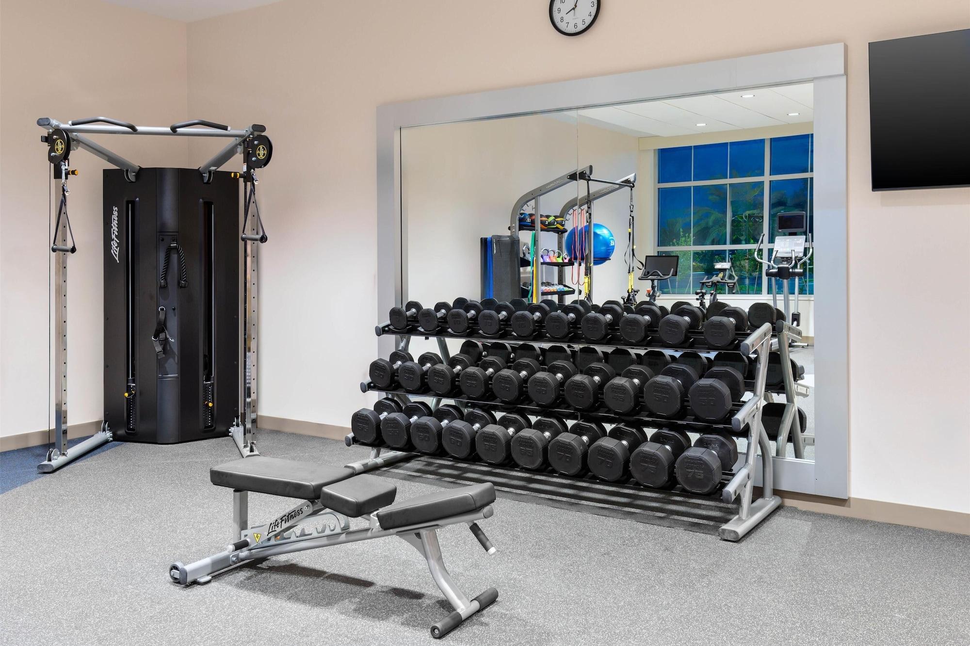 Gimnasio Hilton Garden Inn Cape Canaveral near Cocoa Beach