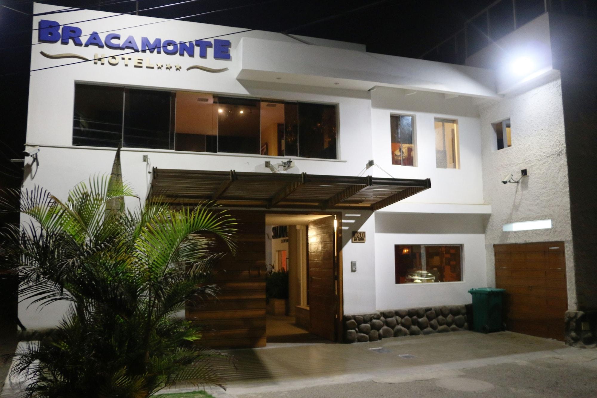 Vista Exterior TURISMO BRACAMONTE SAC