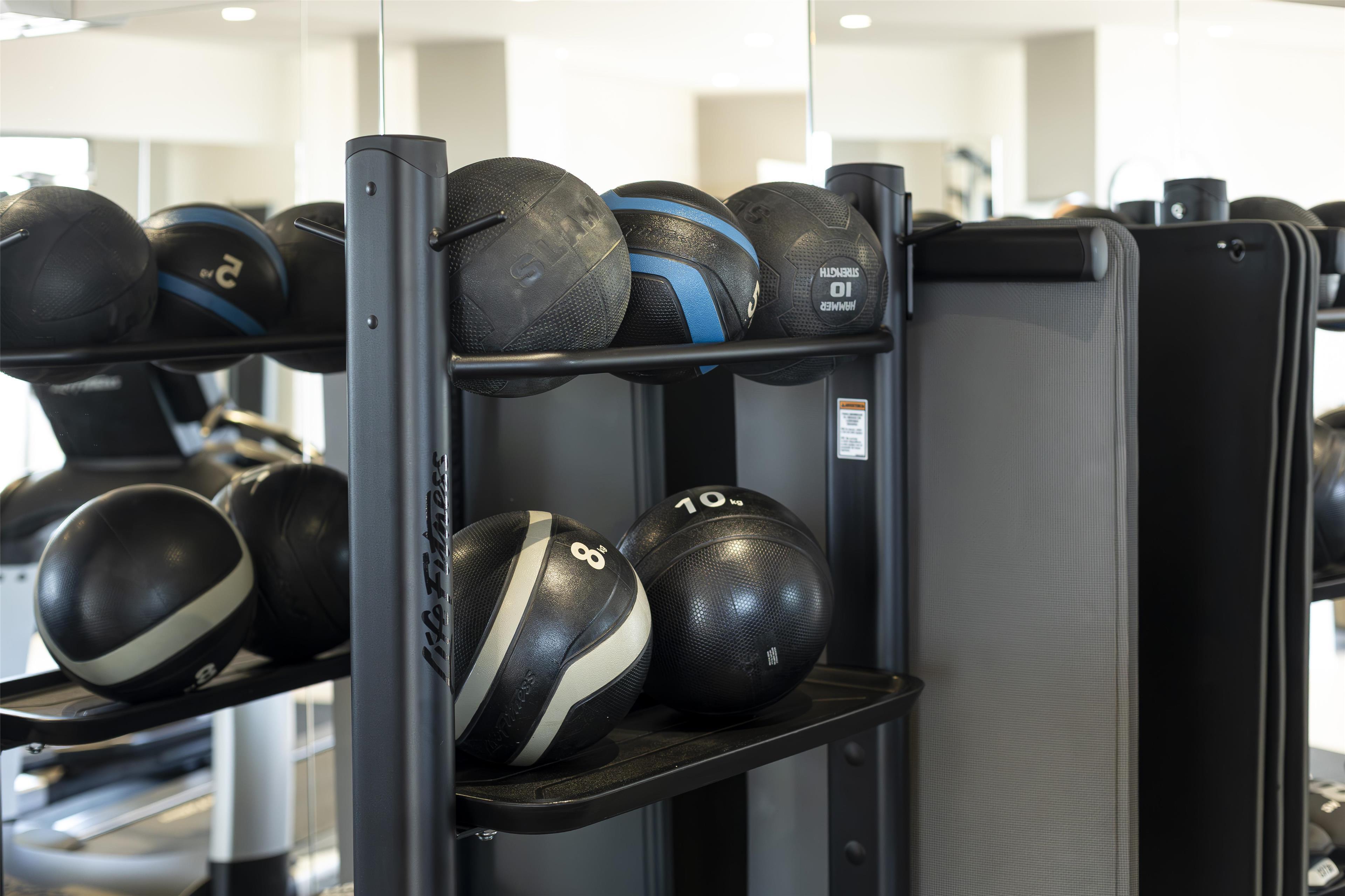 Instalaciones Recreativas Via Sants Hotel Barcelona, Tapestry Collection by Hilton