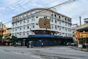 Alojamiento - Hotel Faenician