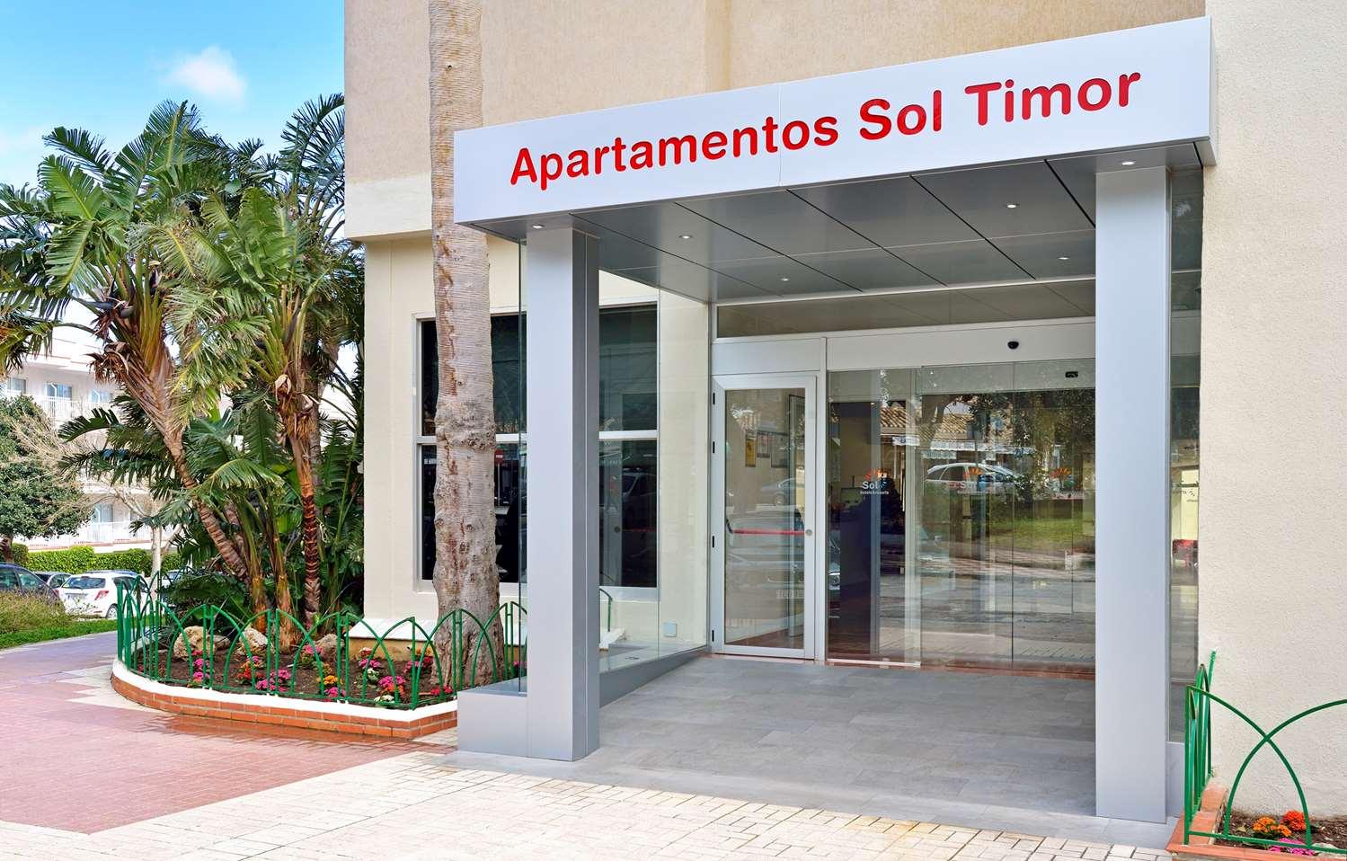 Vista Exterior Sol Puerto Marina