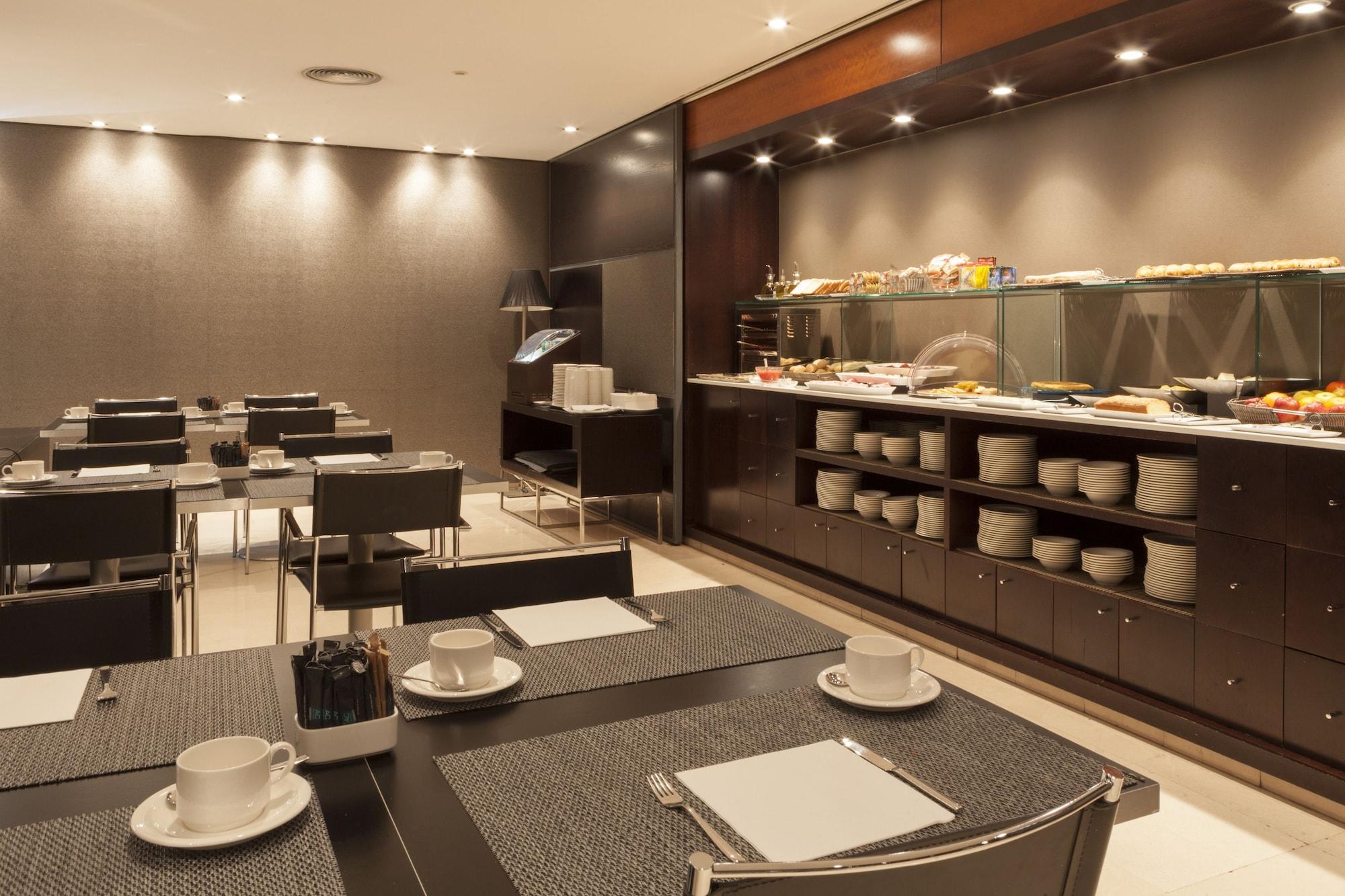 Restaurant AC Hotel Badajoz by Marriott