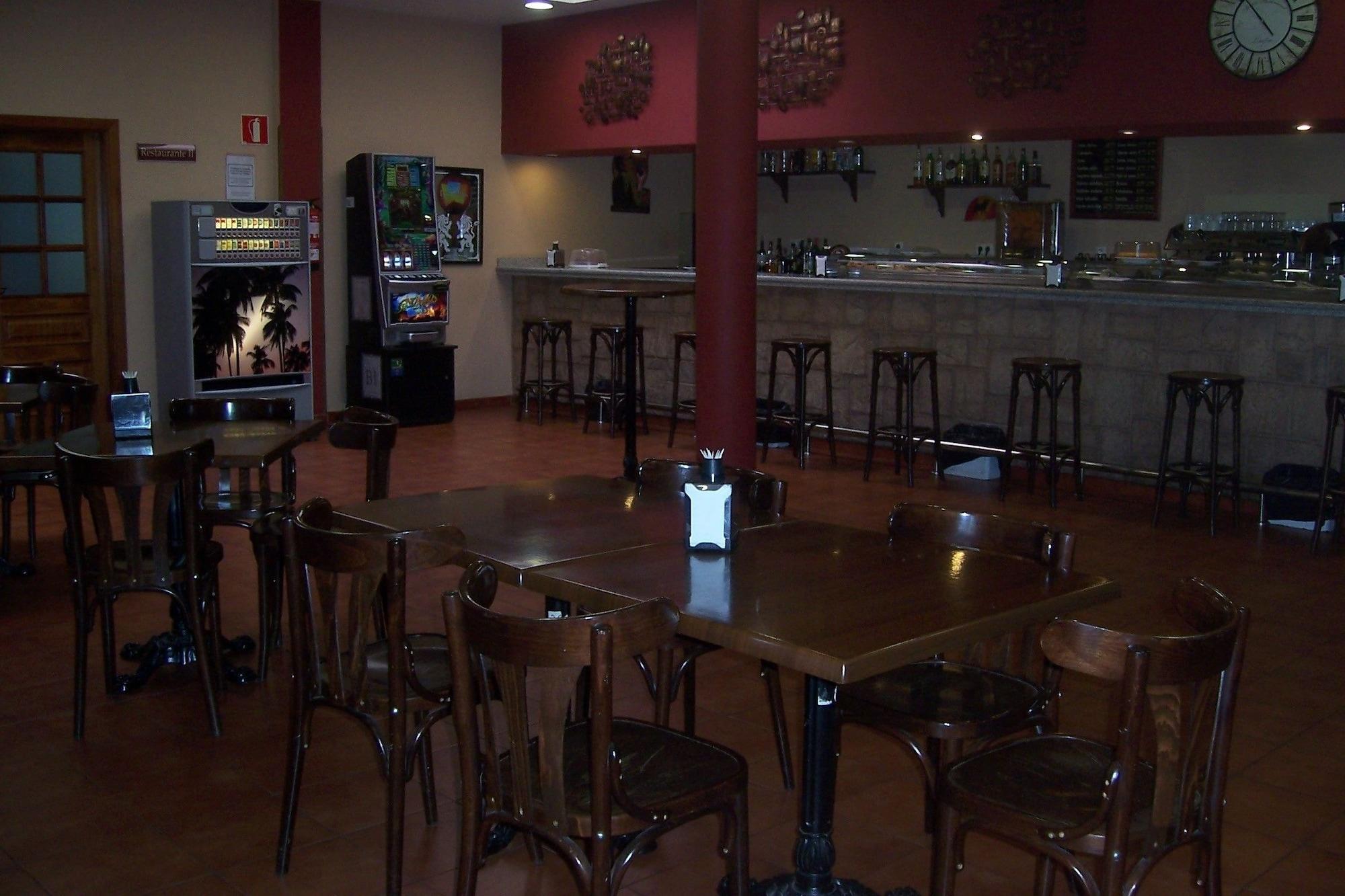 Bar/Salón Hotel Restaurante Los Prados