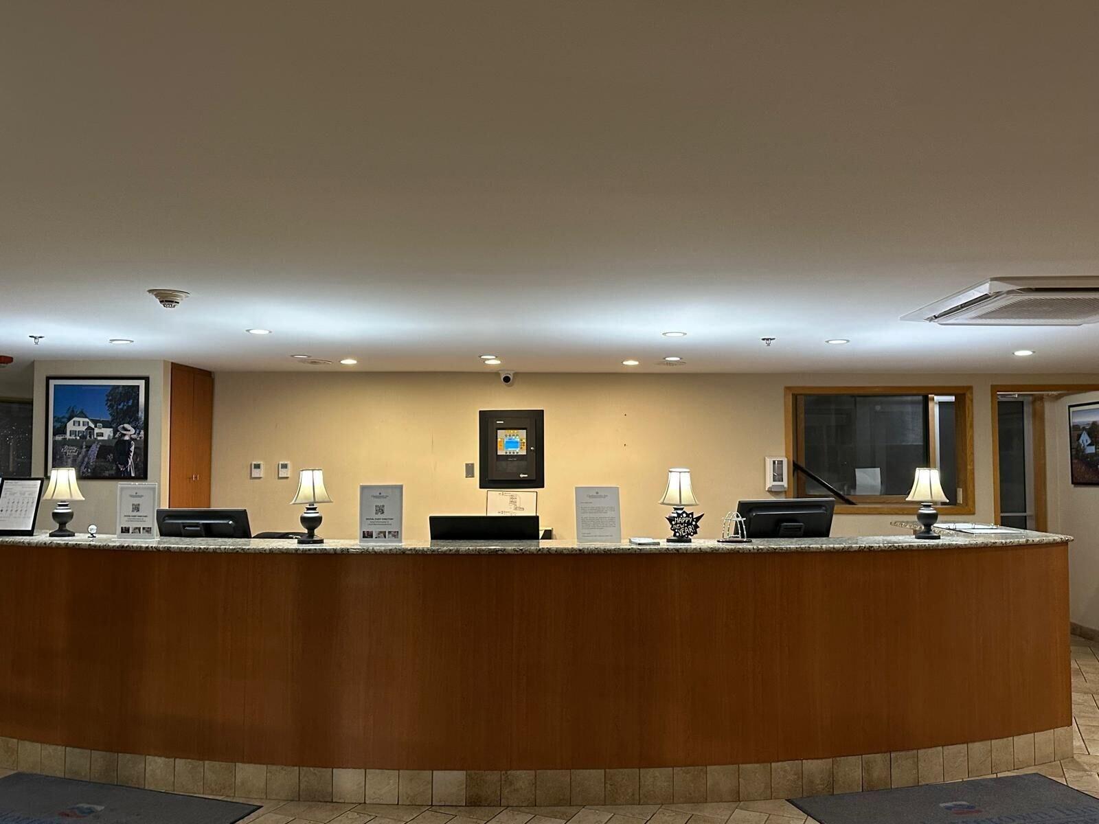 Vista Lobby Charlottetown Inn & Conference Centre