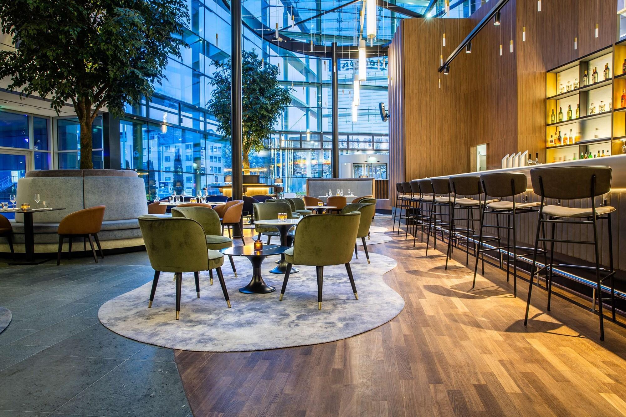 Bar/Salón Radisson Blu Hotel, Cologne