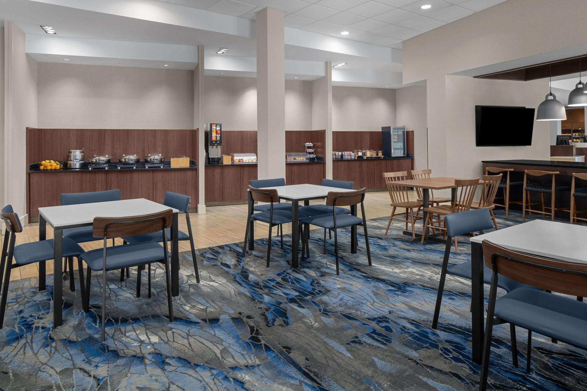Restaurant Fairfield Inn & Suites Savannah Downtown/Historic District