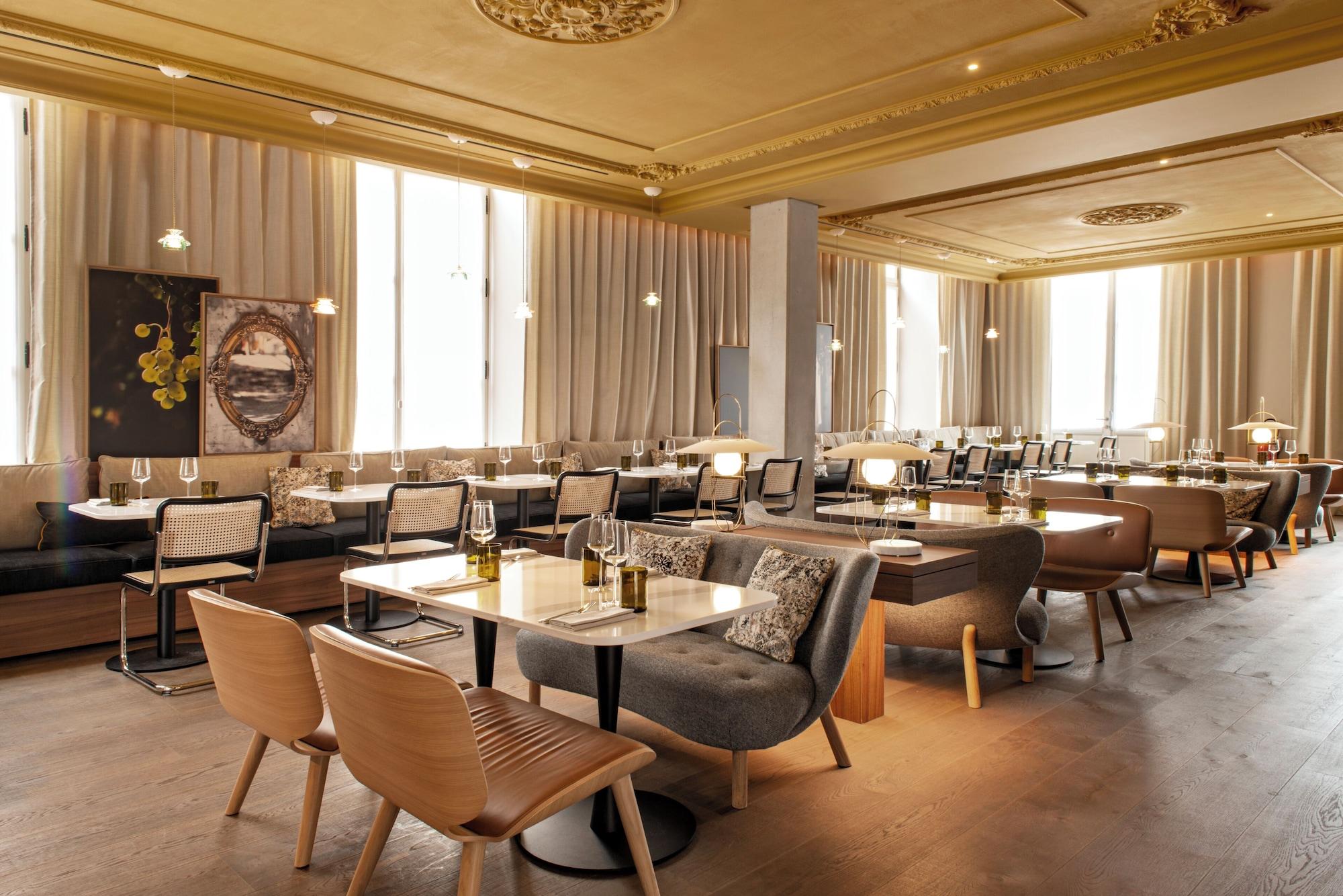 Restaurant Hôtel LÉONOR the place to live By Stay Collection