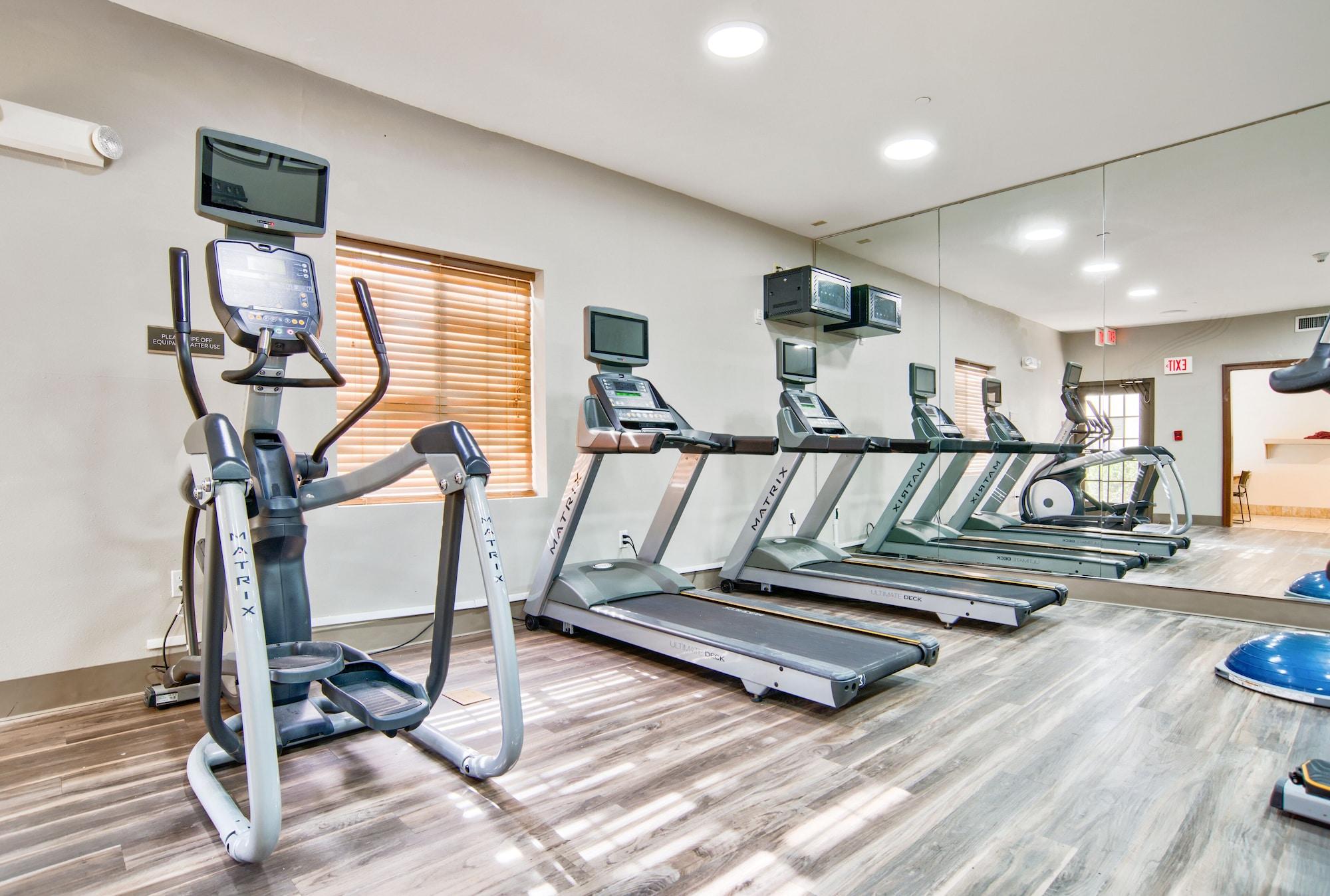 Gimnasio Staybridge Suites Gulf Shores by IHG