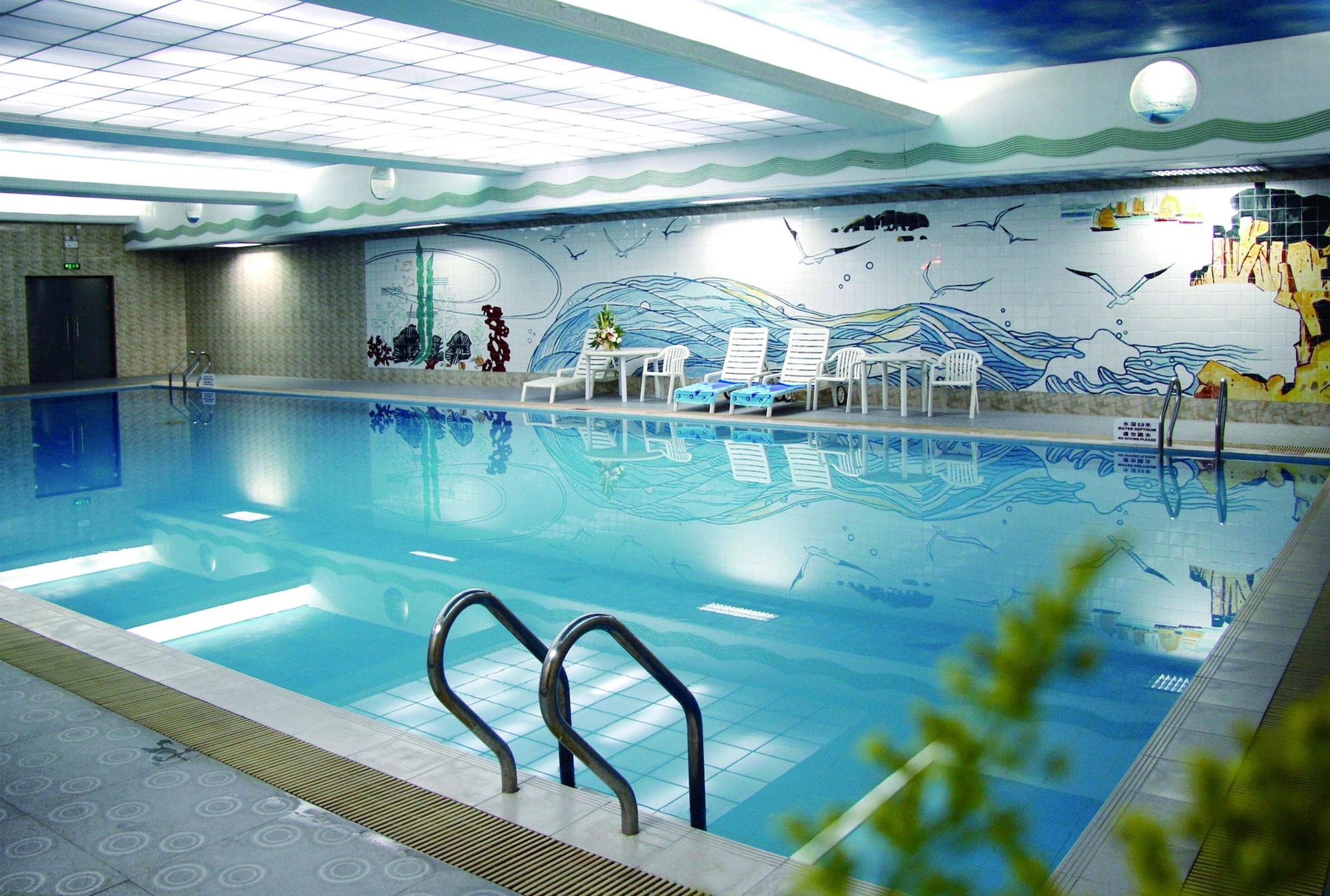 Vista Piscina Huiquan Dynasty Hotel