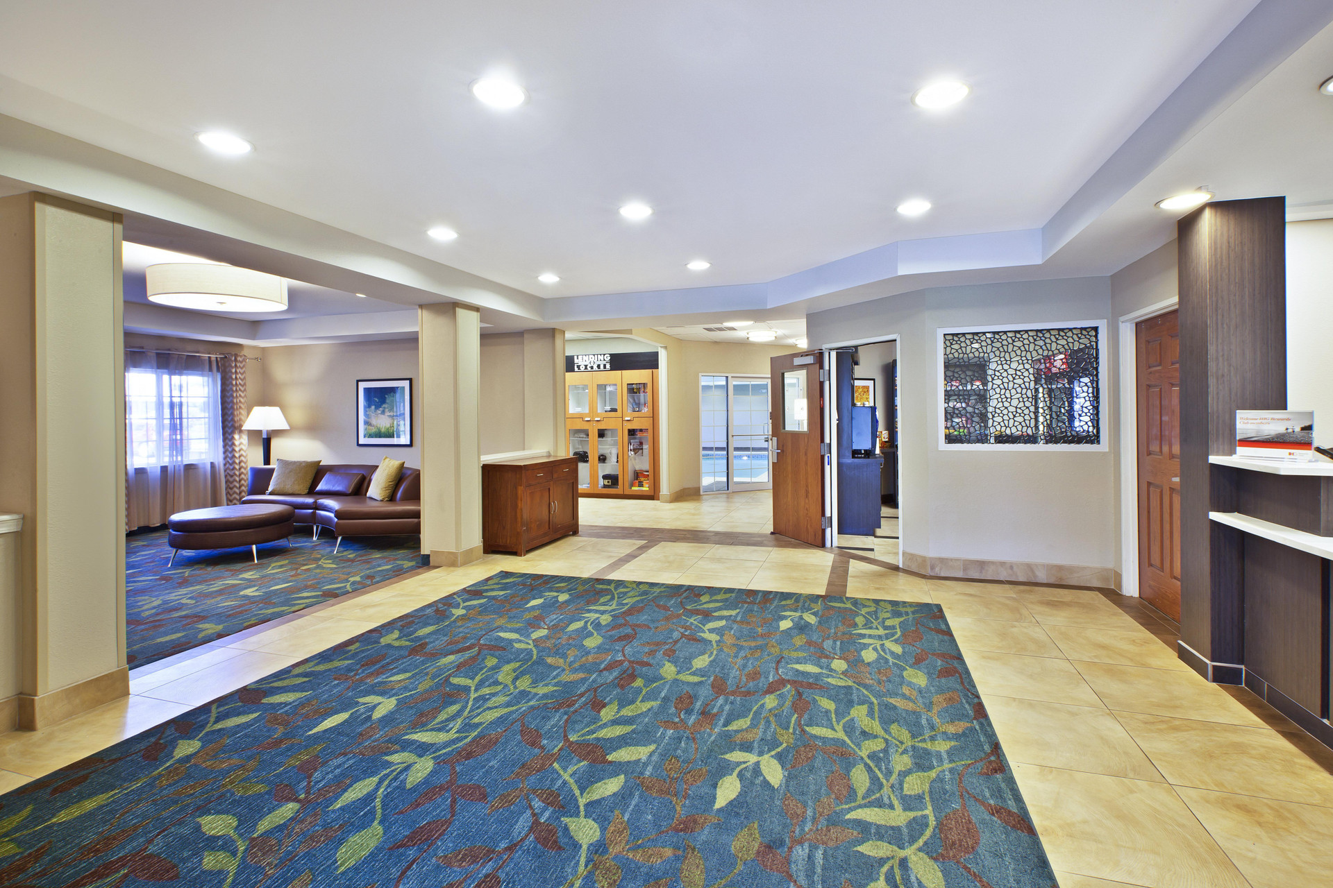 Vista Exterior Candlewood Suites Indianapolis Airport by IHG