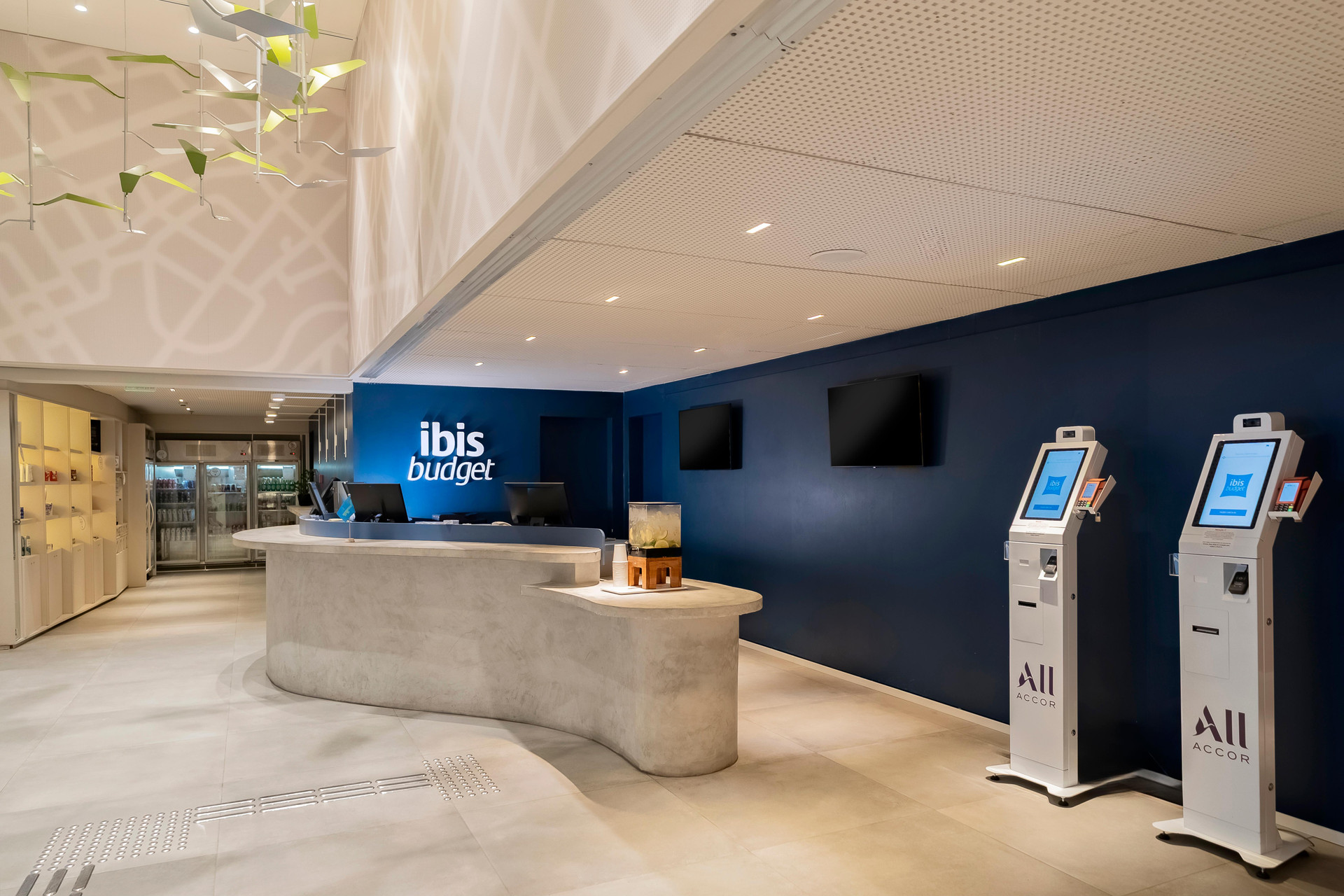 Vista Lobby Ibis Budget SP Jardins
