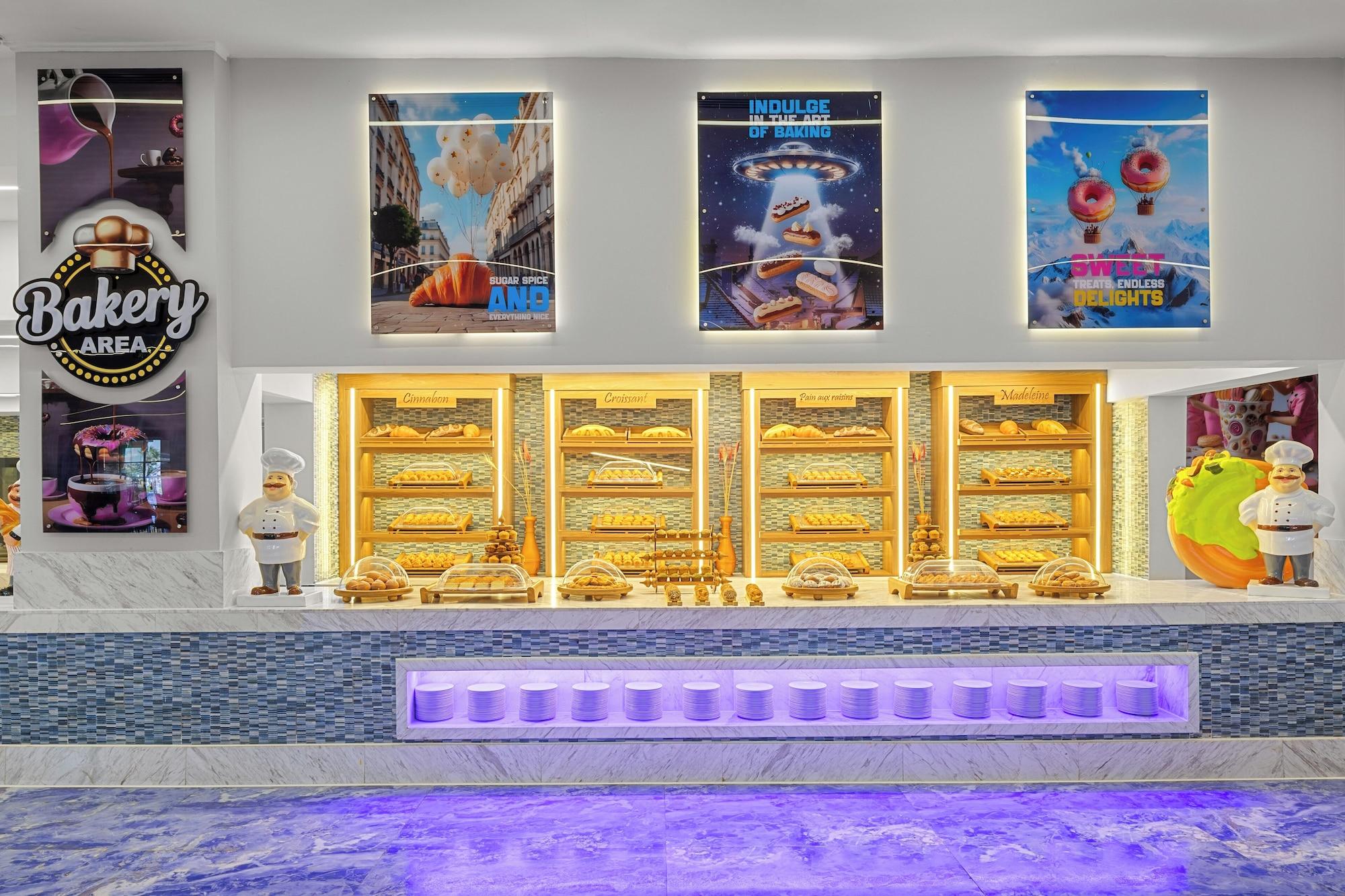 Restaurant Pickalbatros Jungle Aqua Park - Neverland Hurghada