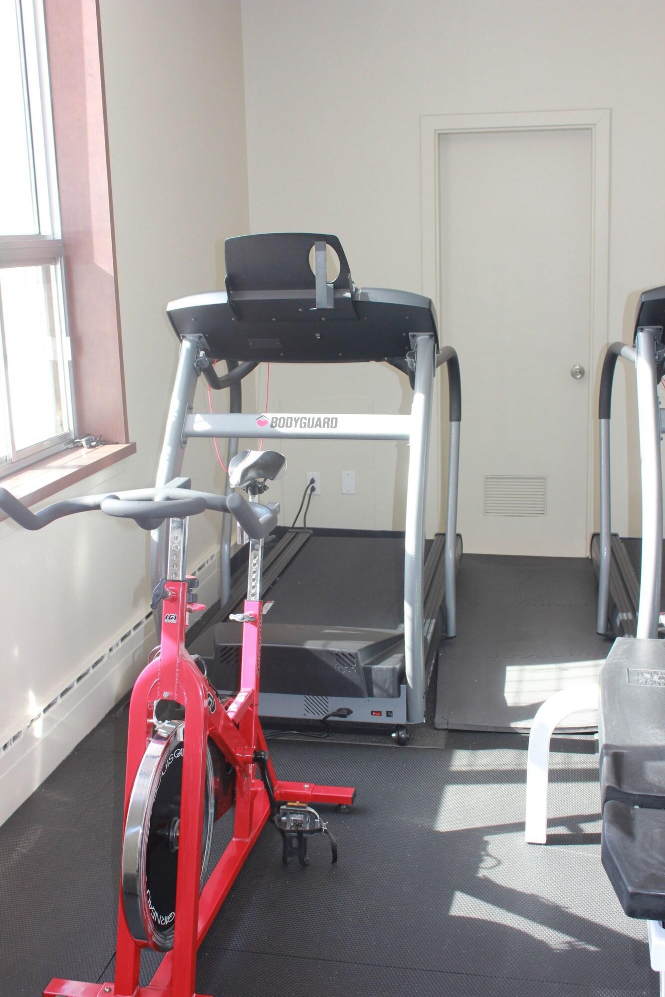 Instalaciones Recreativas Hôtel Chicoutimi