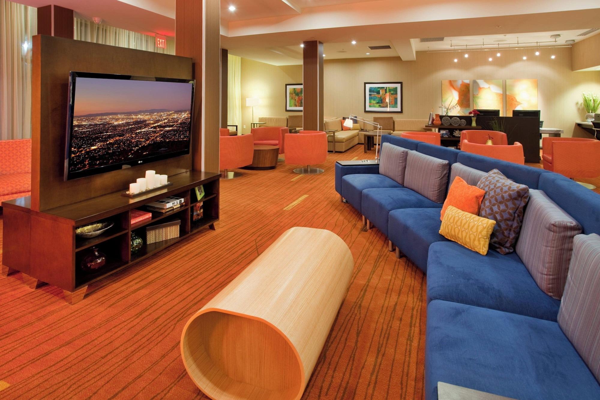 Vista Lobby Courtyard by Marriott Pittsburgh North/Cranberry Woods